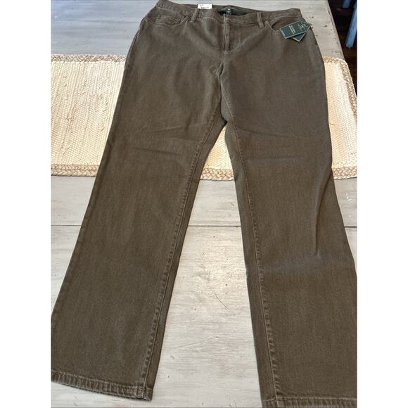 NWT Lauren Ralph Lauren Vintage Olive Classic Straight Jeans Sz 16W Slimming Fit - Picture 1 of 9